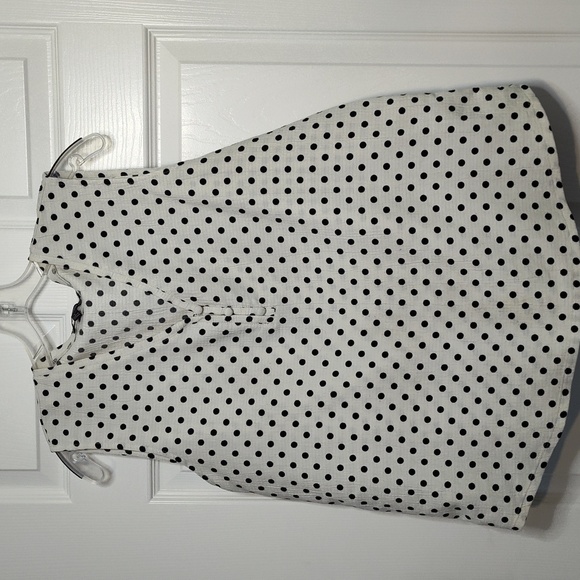 12CST- Adrianna Papell L Sleeveless Vneck Button Front Polka Dots Tank Top - Picture 1 of 3